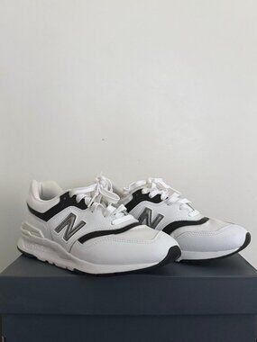 New Balance White and Black Women's Sneakers